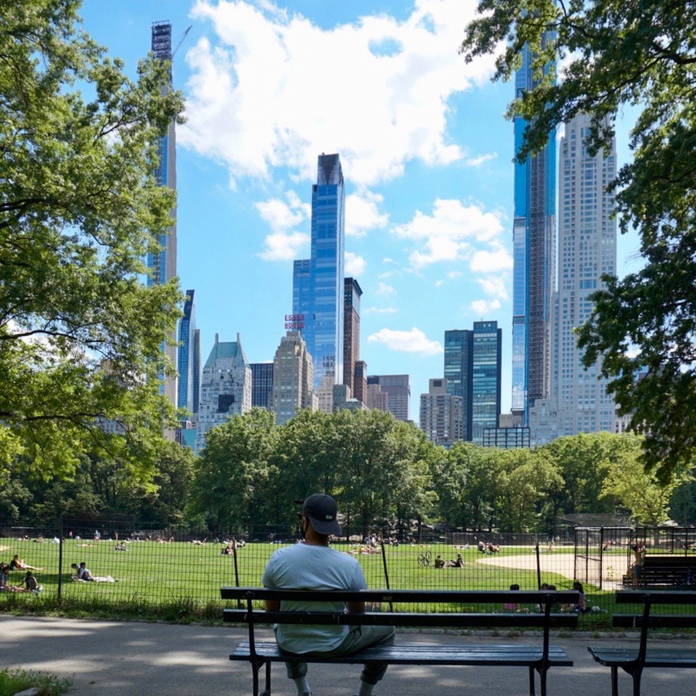 Meet your Posher, Yamil